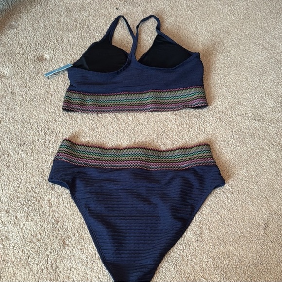 Cupshe bikini size L - Picture 3 of 4